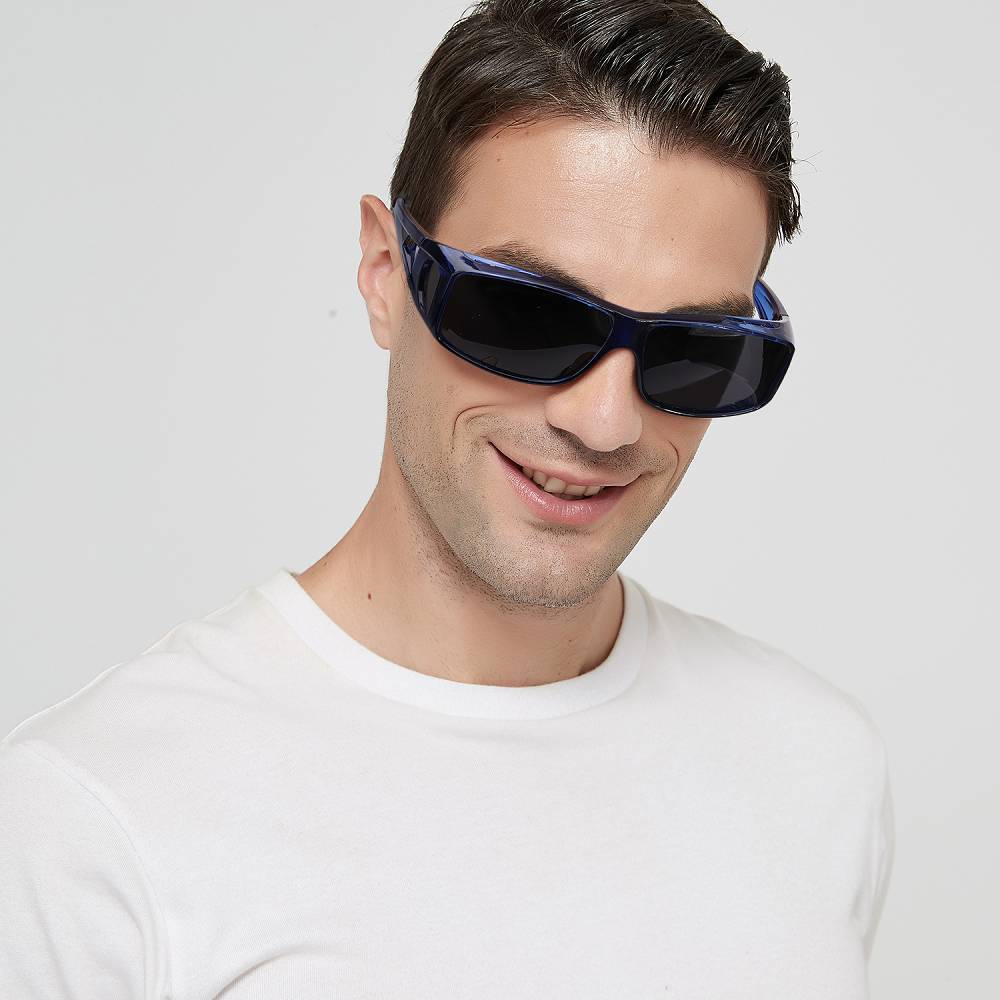 https://www.lvioe.com/cdn/shop/products/LVIOE-sunglasses-Brazos-blue-model_34fba371-1d1a-4118-9d31-1bddf84a58fa_2048x2048.jpg?v=1637979034